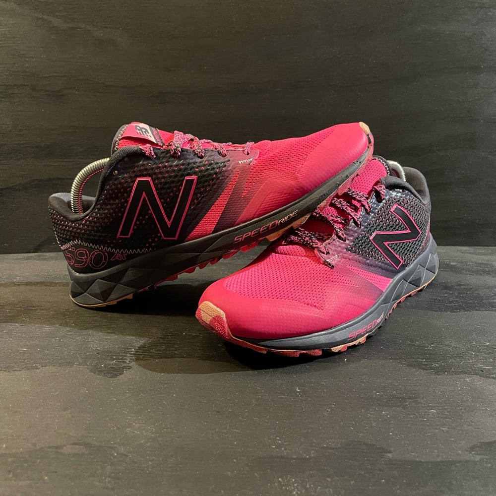 New Balance 690 Women’s Size 11.